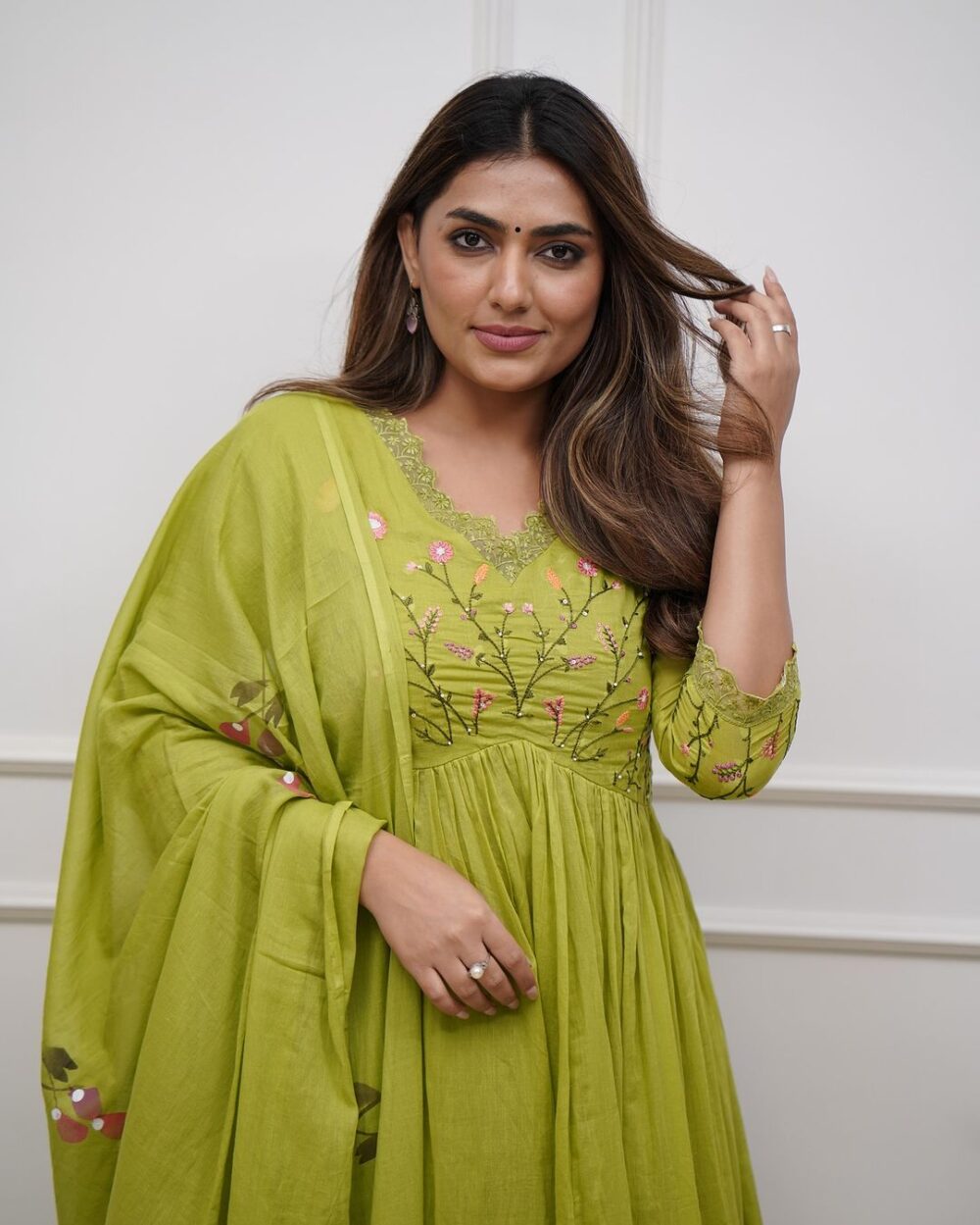 Beautiful Embroidery With Suqes Heavy Suit - Image 16