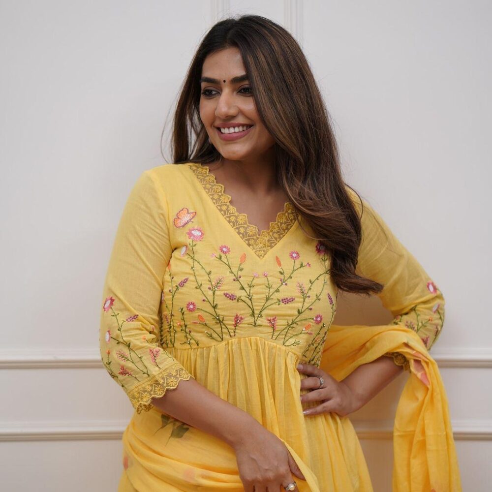 Beautiful Embroidery With Suqes Heavy Suit - Image 11